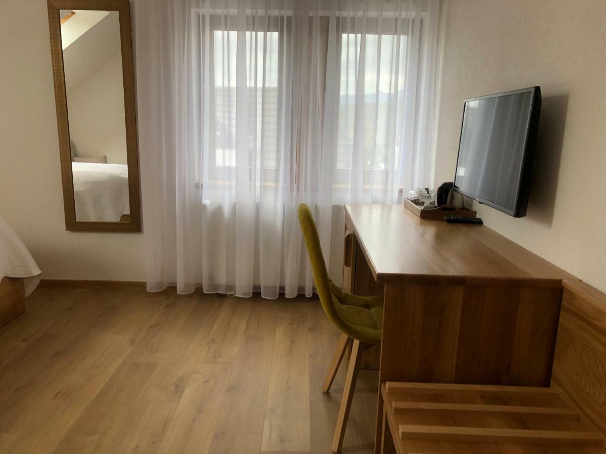Plitvice Miric Inn Plitvička Jezera Екстериор снимка