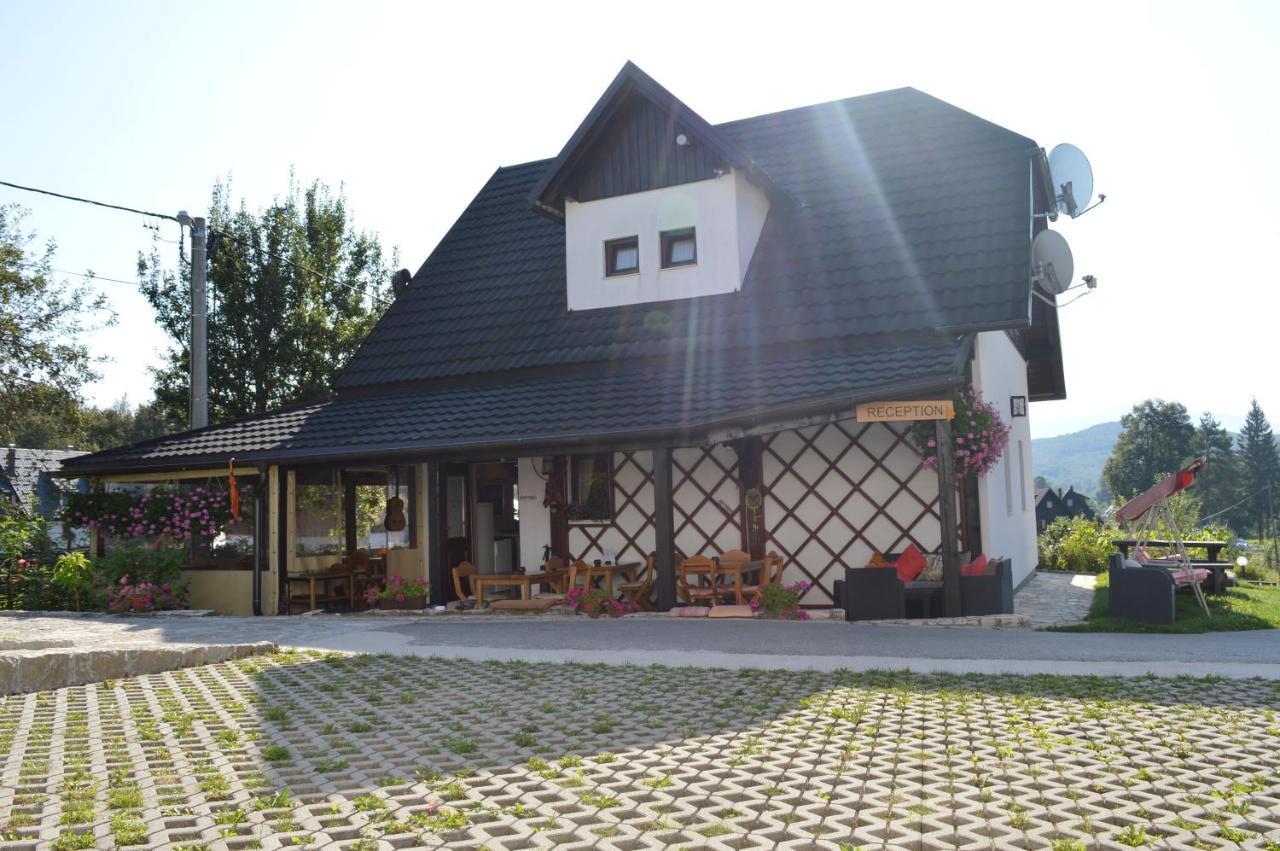 Plitvice Miric Inn Plitvička Jezera Екстериор снимка